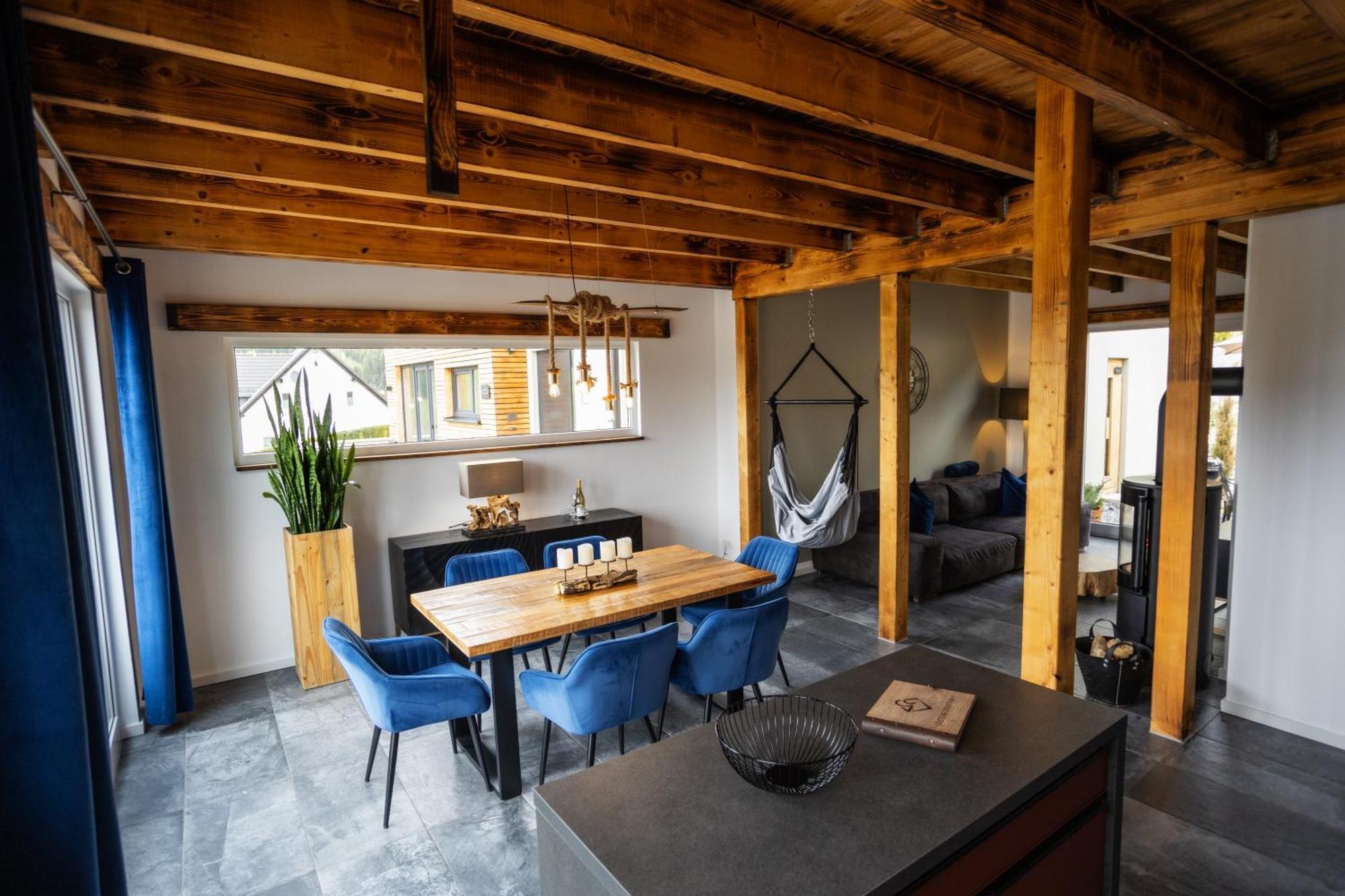 Sauerland Chalets - "Die Chalets Am Bergelchen" Винтерберг Екстериор снимка