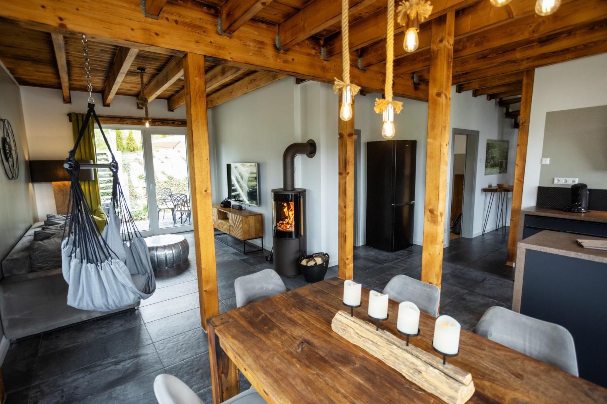 Sauerland Chalets - "Die Chalets Am Bergelchen" Винтерберг Екстериор снимка