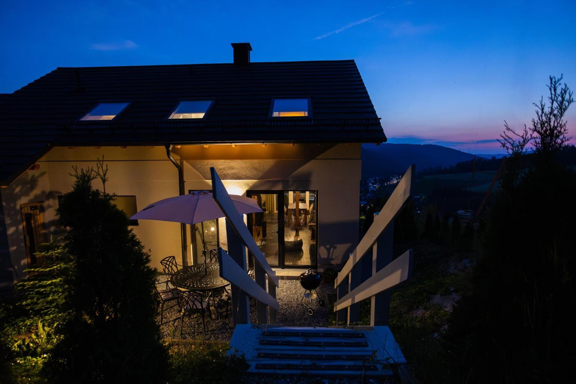 Sauerland Chalets - "Die Chalets Am Bergelchen" Винтерберг Екстериор снимка